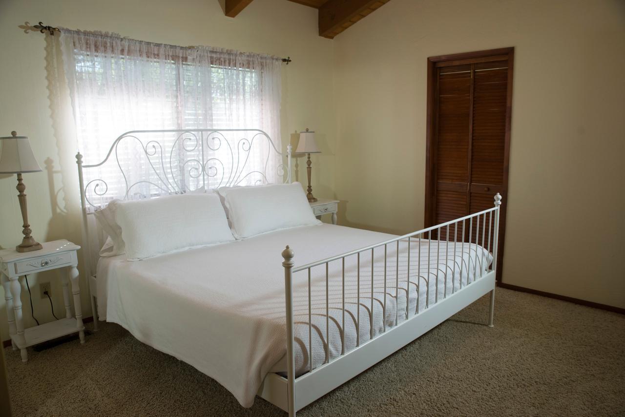 Lovely Mountain Lake Chalet by Yosemite: Equipped! Groveland Extérieur photo